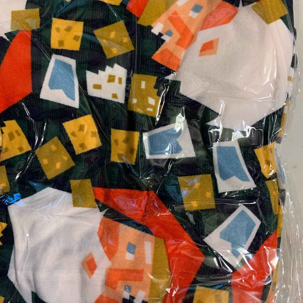 LuLaRoe Holiday Print Leggings